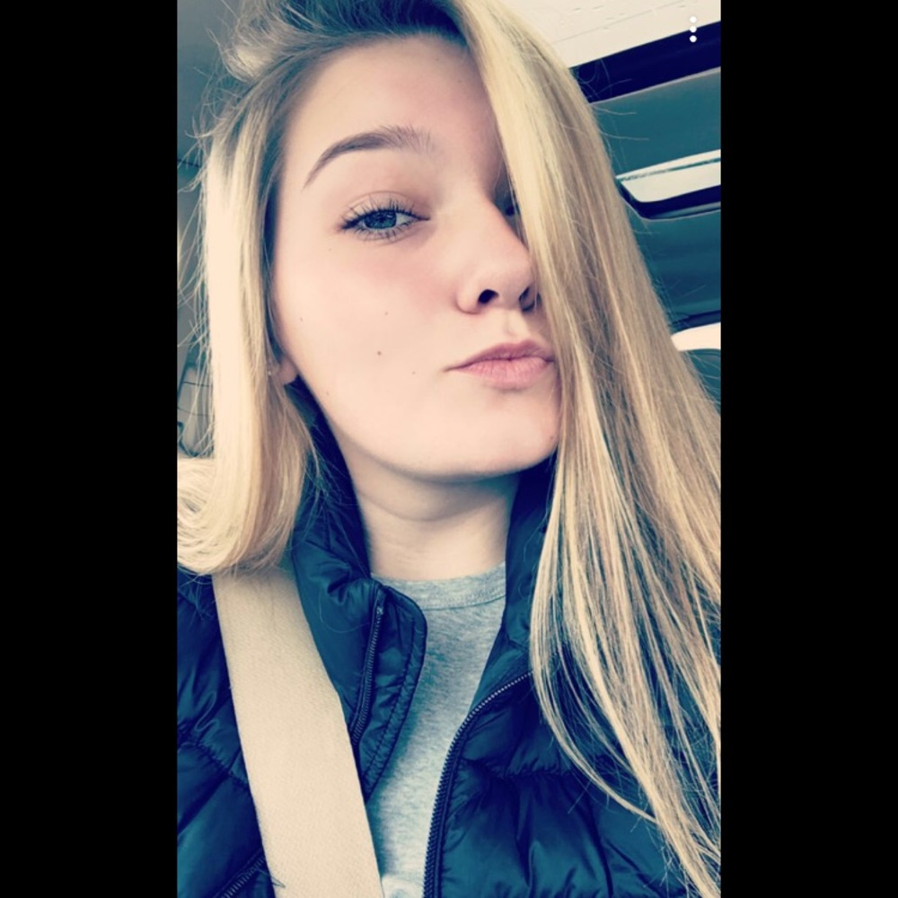 Meet your Posher, Natalie